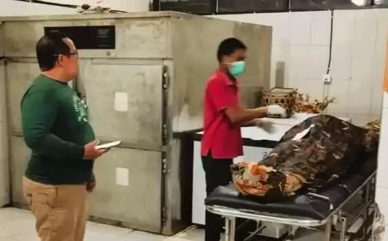 Foto Jasad WNA Asal Amerika