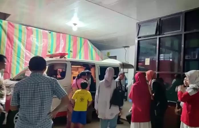 Foto Jenazah korban saat tiba di Rumah Sakit Bhayangkara Kota Bengkulu