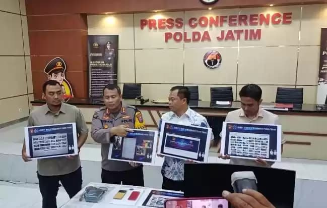 Foto Kapolda Jawa Timur