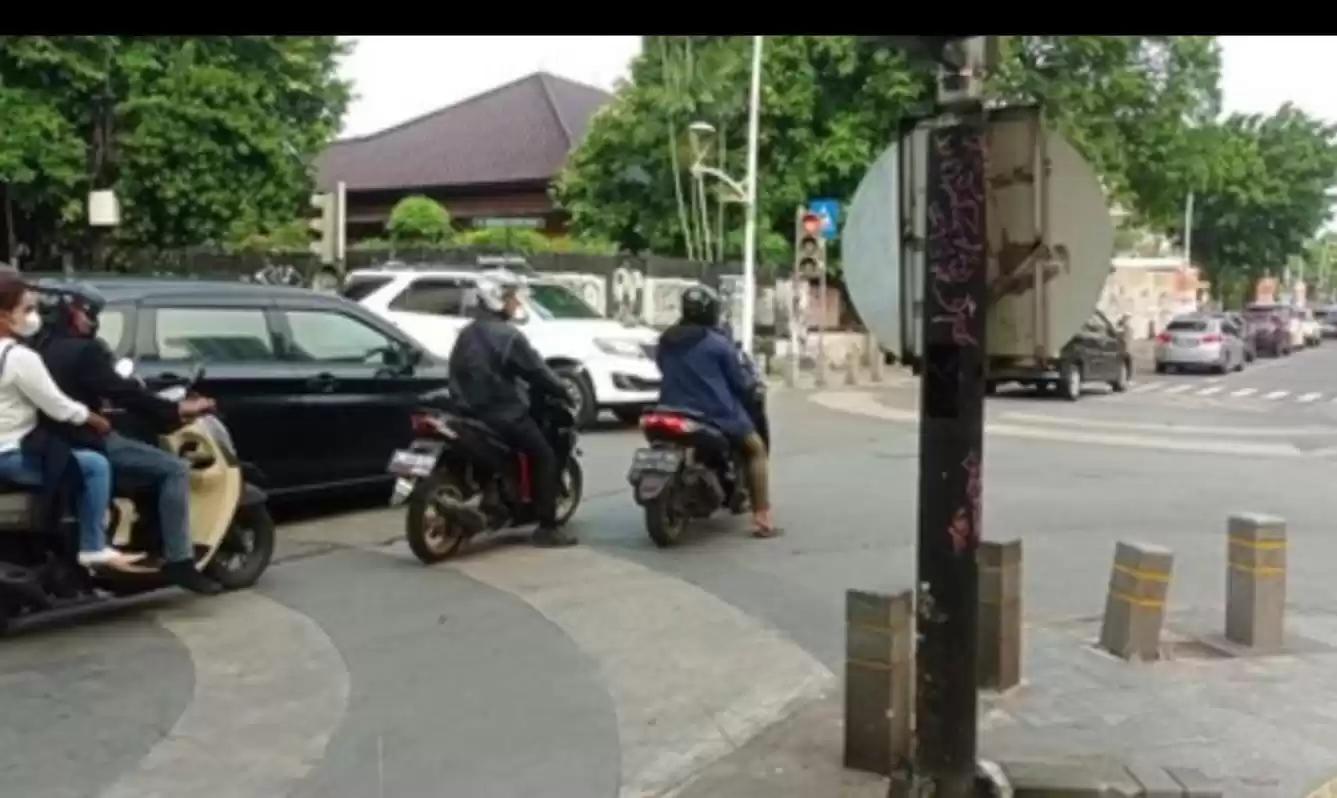 Foto kawasan Lampu Merah Kemang
