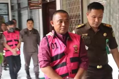 Foto Kejari OKU menetapkan dua orang tersangka kasus dugaan korupsi