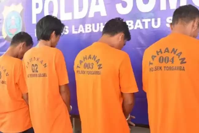 Foto Komplotan Pencuri Dum Truk
