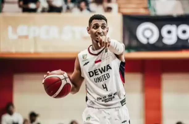 Foto Pebasket Dewa United Banten Gelvis Solano