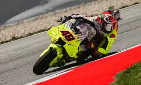 Foto Pembalap Pertamina Enduro VR46 Fabio