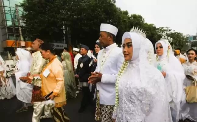 Foto Peserta Pengantin Nikah Massal