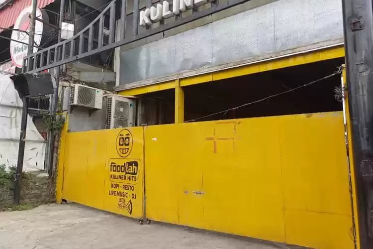 Foto Sebuah Restoran jalan Rawa Belong di Tutup