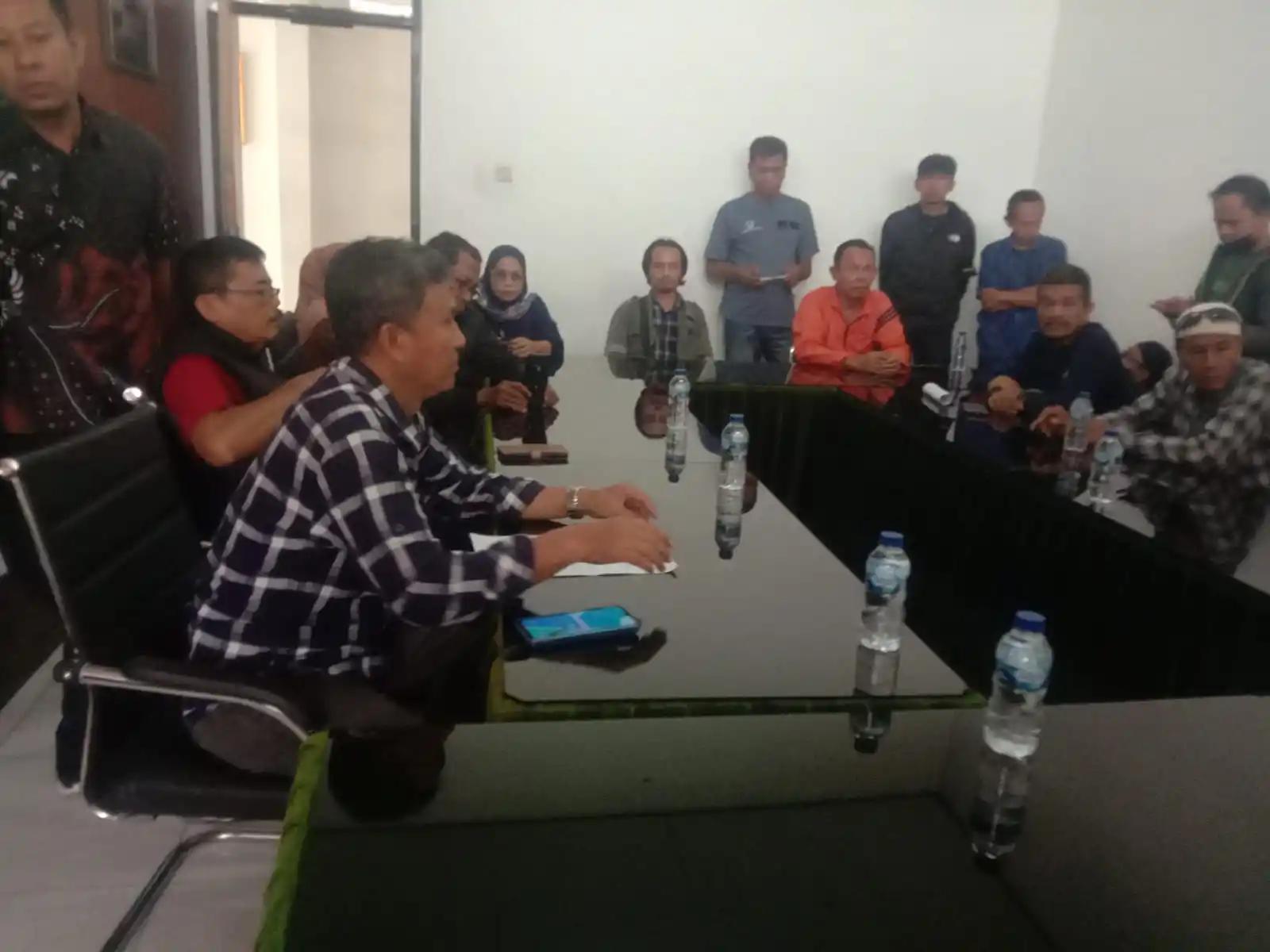 Gapura Tirta Rahayu PDAM Purwakarta