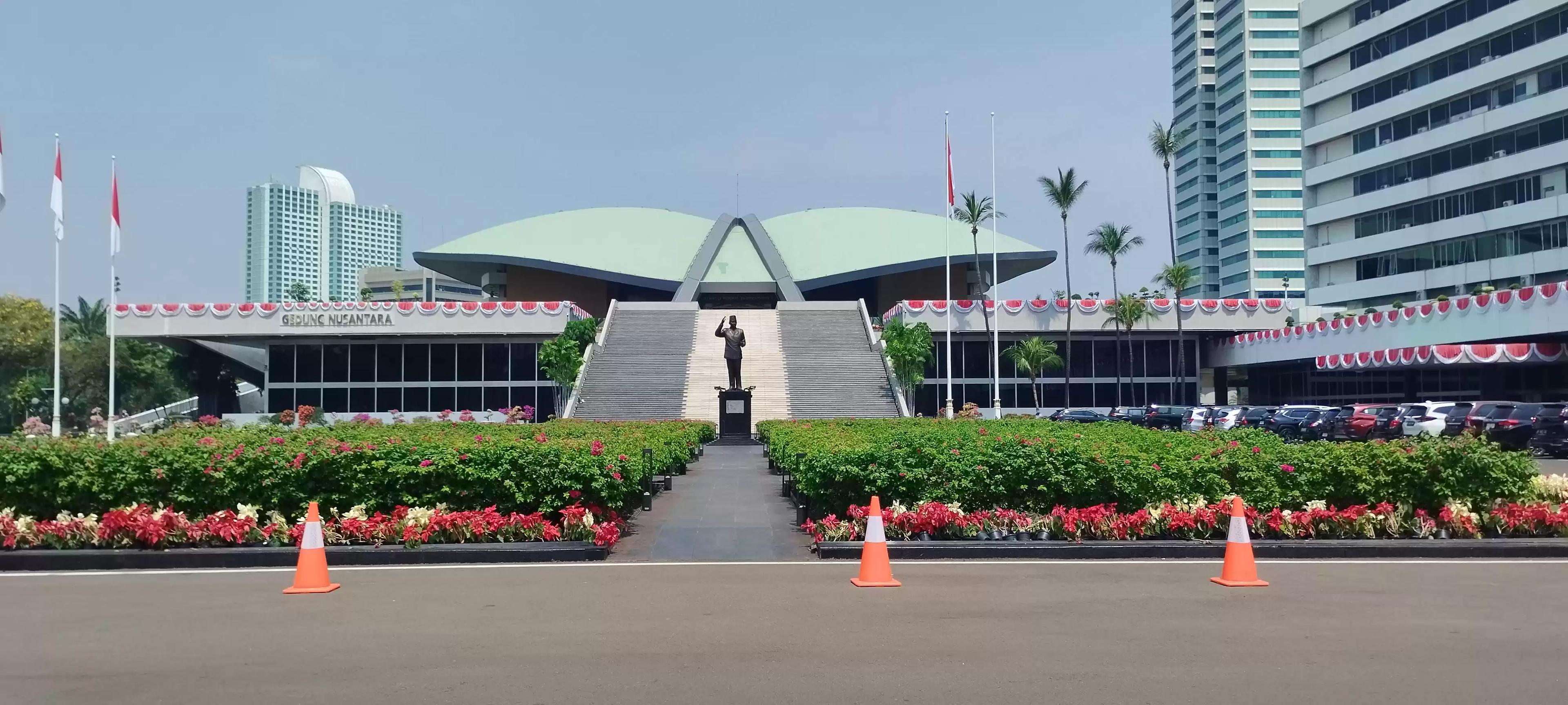 Gedung DPR