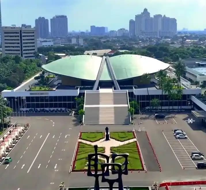 Gedung DPR RI