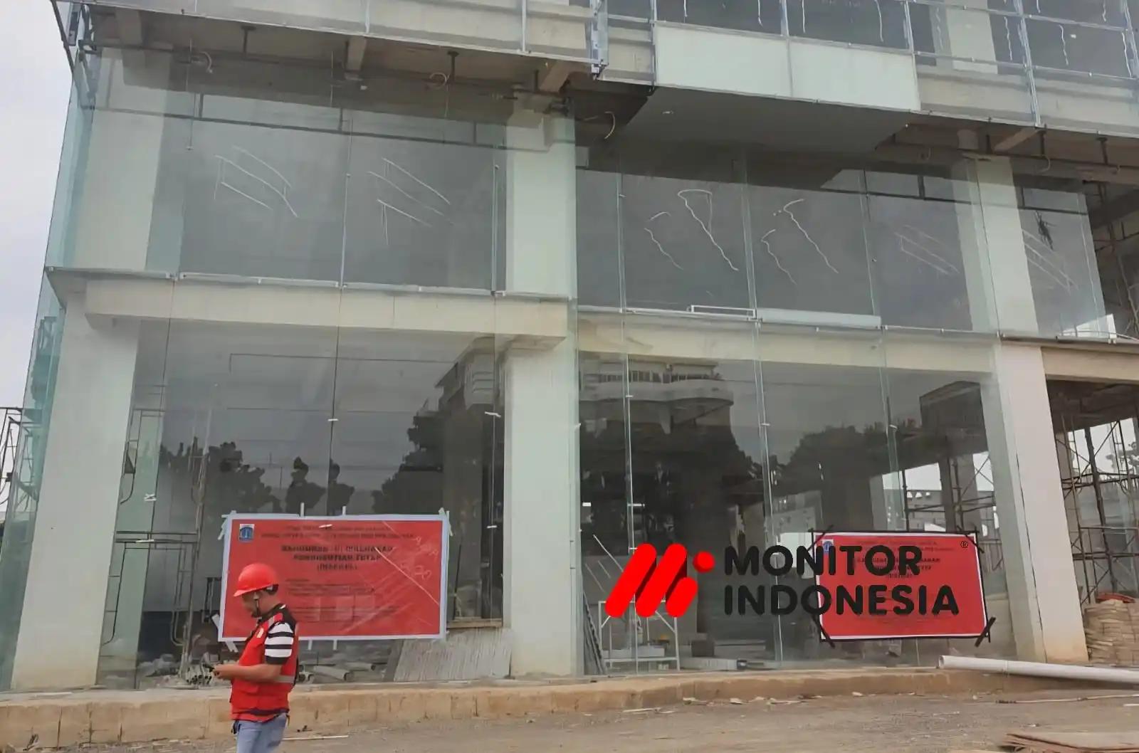 Gedung Mersifarma TM di Pasar Minggu Jaksel Langgar KKOP,  Sudah Disegel Pembangunan Tetap Lanjut