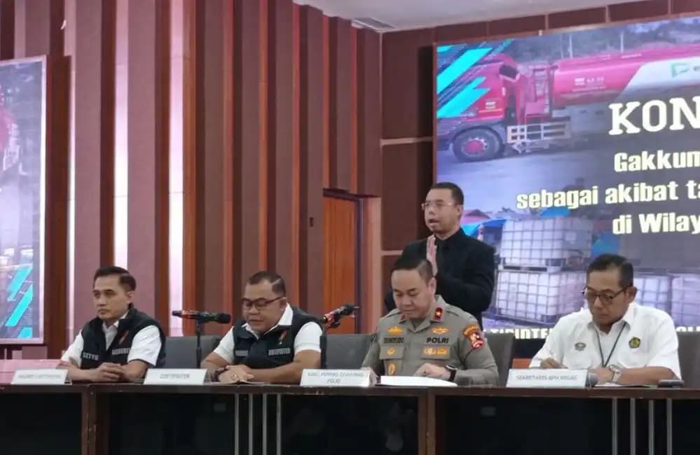 Gegara Pegawai Pertamina Patra Niaga Selewengkan BBM di Sultra Negara Rugi Rp105,4 M