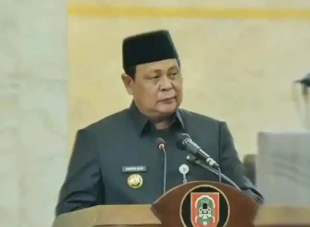 Gubernur Kalsel Paman Birin Tersangkut Korupsi, Haji Isam Buka Suara