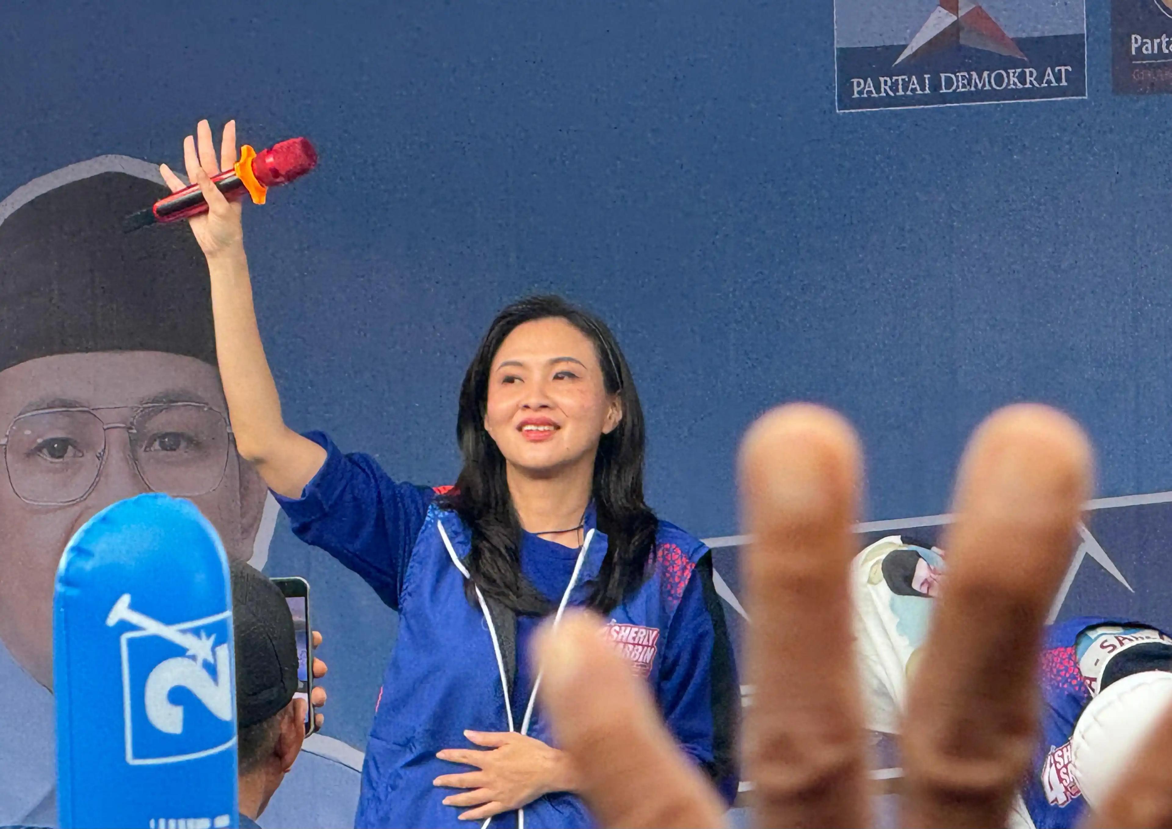 Gubernur Sherly Tjoanda Laos