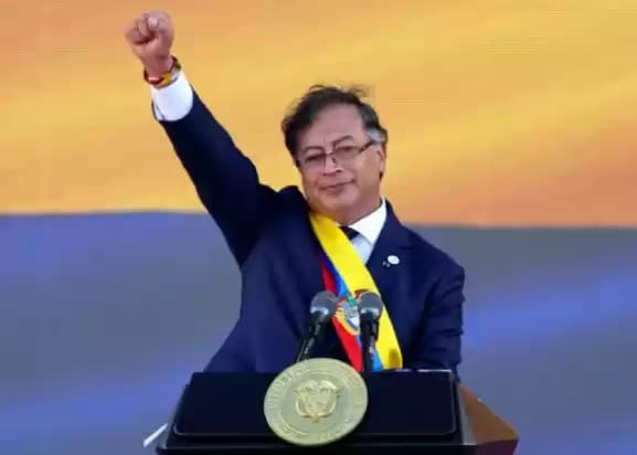 gustavo petro