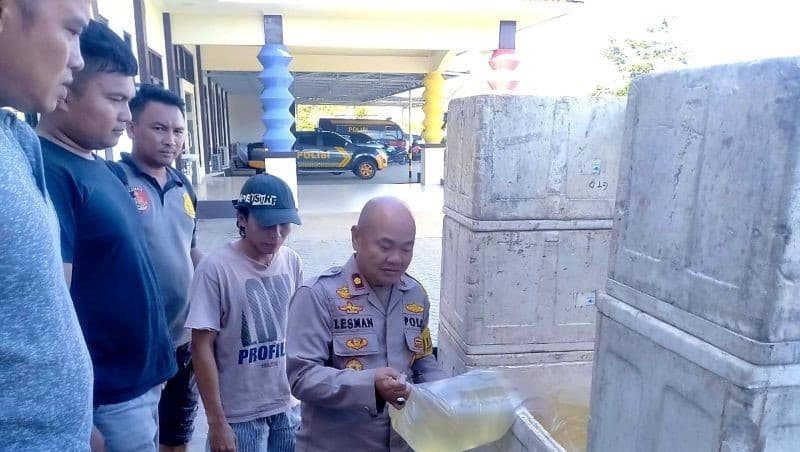 Sebanyak 1.025 Liter Penyelundupan Miras Berhasil Digagalkan Polres Gorontalo Utara
