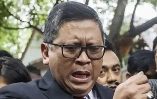 Hasto Tersangka