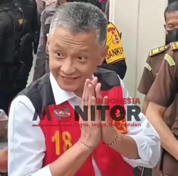 Hendra Kurniawan Bebas Bersayarat