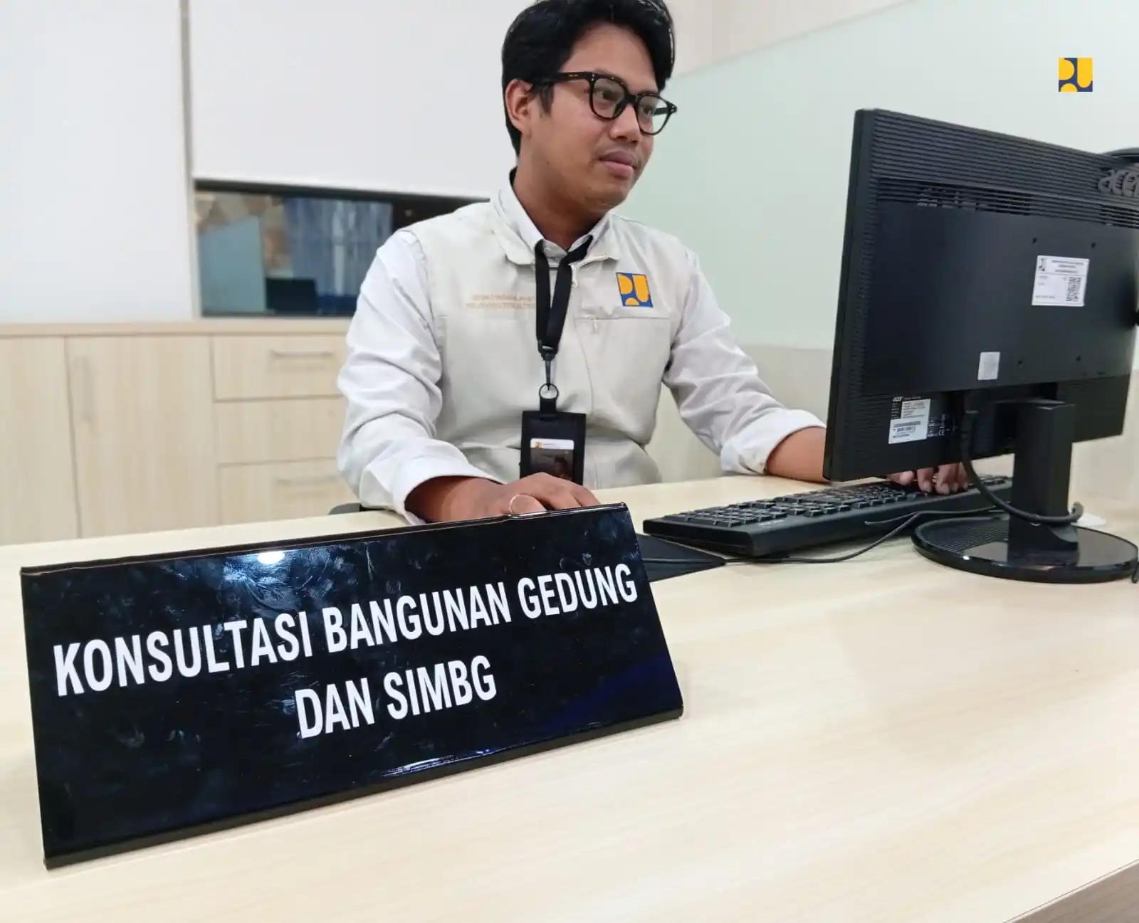 Hotline PU 158