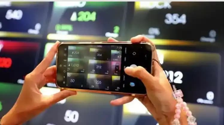 BEI Gembok Saham MDIA Usai Naik Tajam