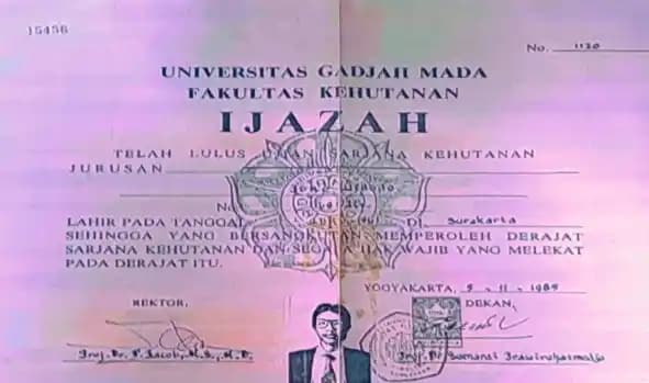Ijazah Palsu Jokowi