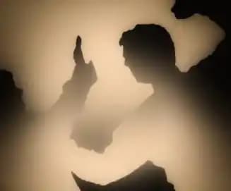 Illustrasi Penganiayaan