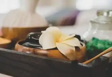 Ilustrasi Message & Spa