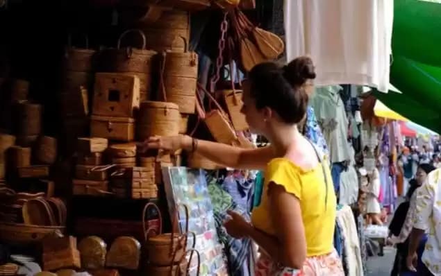 Ilustrasi - Pasar Seni Ubud