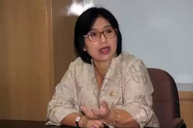 Irma Suryani