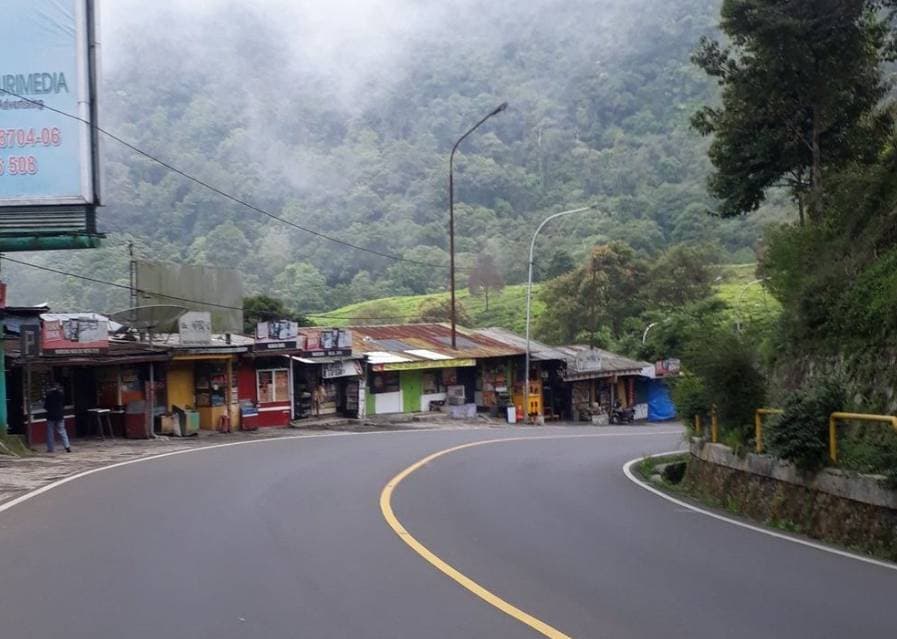 Dua Akhir Pekan di Masa PPKM Darurat, Volume Kendaraan Jalur Puncak Bogor Turun Lebih dari 50 Persen
