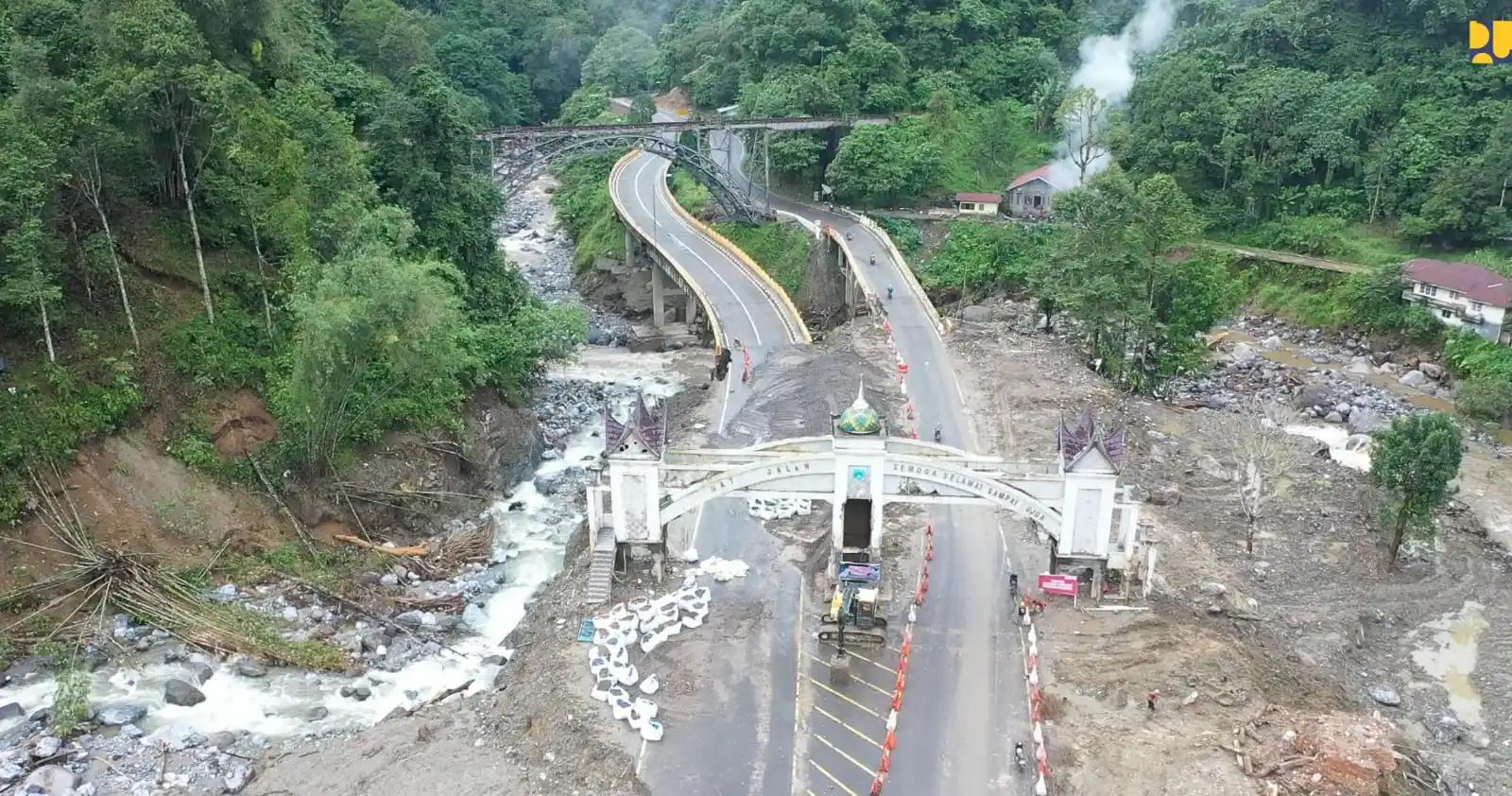 jembatan kembar