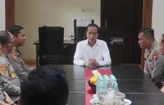 Jokowi Sespimmen Polri