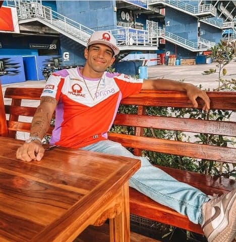 MotoGP Thailand, Martin Tak Ambisi Kalahkan Bagnaia