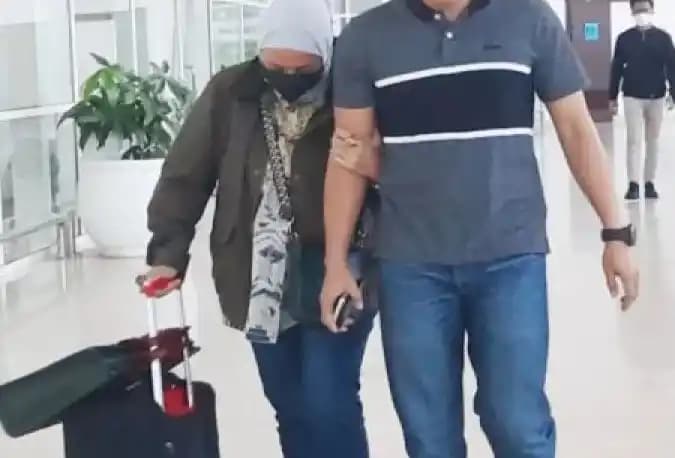 Kabid Cipta Karya PUPR Kalsel Yulianti Erlinah Dibawa ke KPK