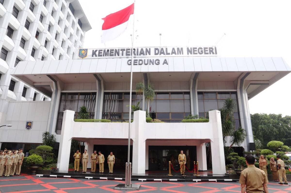 Alarm Keras” dari Kemendagri: 11 OTT Kepala Daerah dalam Setahun, Korupsi Dinilai Sudah Menjadi Penyakit Sistemik