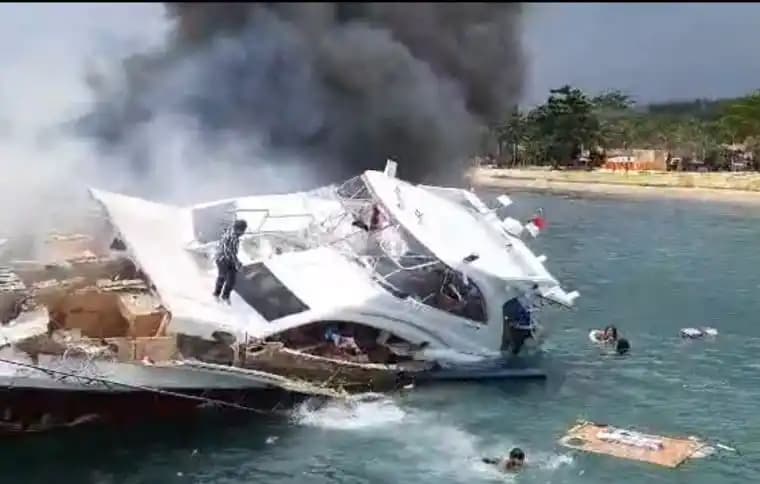 Kapal Terbakar