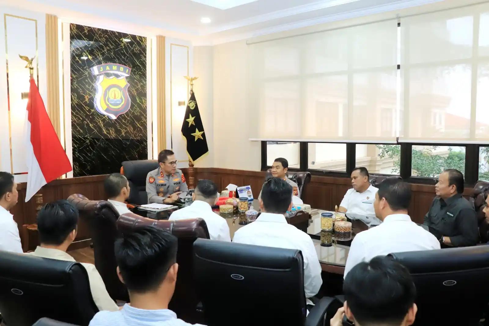Kapolda Jambi Irjen Pol. Krisno H. Siregar
