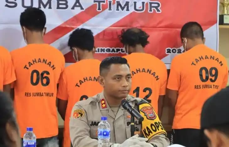 Kapolres Sumba Timur AKBP E. Jacky T. Umbu Kaledi