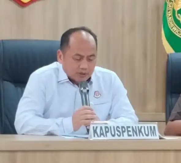 Kapuspenkum Kejagung Anang Supriatna