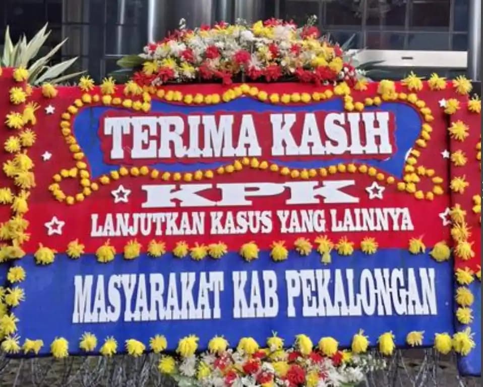 Karangan Bunga dari Masyarakat Ucap Terima Kasih ke KPK. (Dok Istimewa)