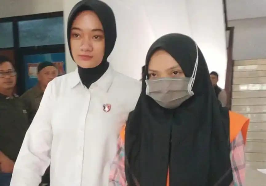 Karyawati Bank Jambi Kuras Uang Nasabah Rp7,1 M untuk Main Judi Online