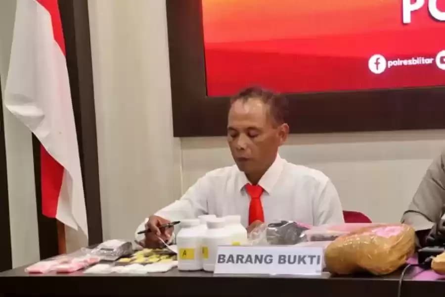 kasatnarkoba polres blitar