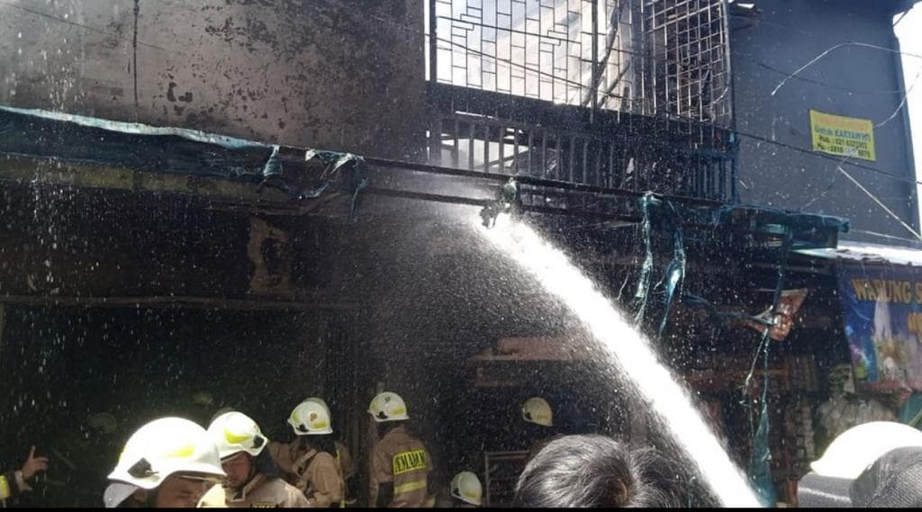 Kebakaran Rumah Makan di Gambir Tewaskan 2 Orang, 3 Lainnya Terluka