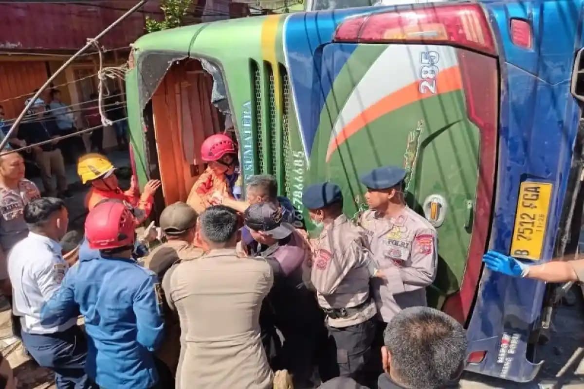 Kecelakaan Bus ALS
