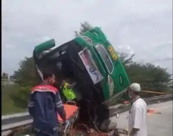 Kecelakaan Bus Wisata di Tol Pemalang