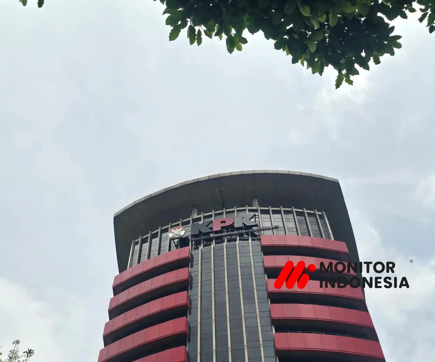 Kejaksaan Periksa Pejabat KPK