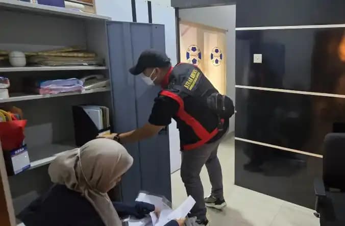 Kejari Kota Bekasi Geledah PT Cahaya Ilmu Abadi terkait Korupsi Alat Olahraga Dispora Rp 4,7 M