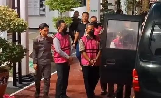 Kejari Tahan 6 Tersangka Kasus Korupsi Diskanak Purwakarta