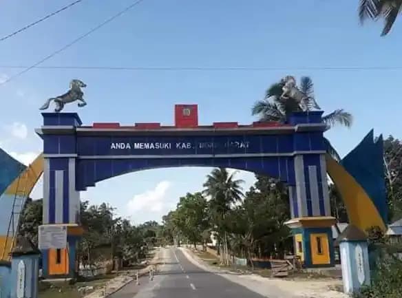 Kejati Sultra Didesak Periksa Semua Kades Muna Barat-Kadis Keuangan, DPMD dan Pertanian