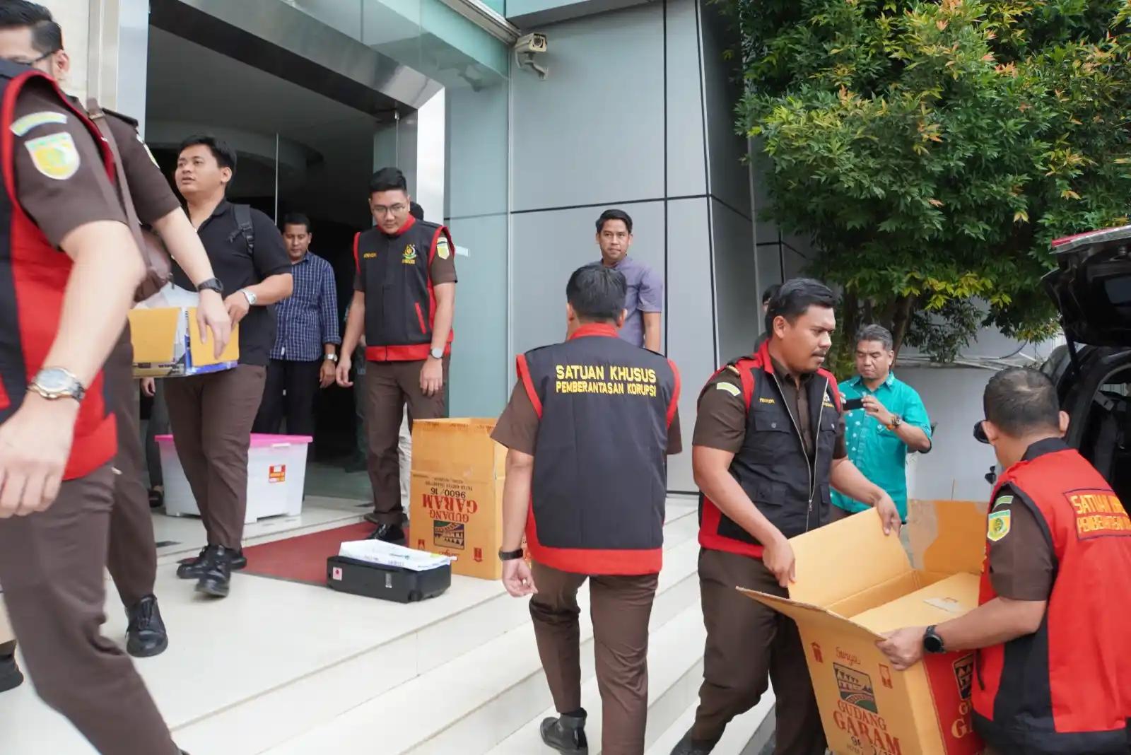 Kejati Sumsel Geledah Sejumlah Lokasi terkait Korupsi Kredit pada PT BSS dan SAL Rp 1,3 Triliun