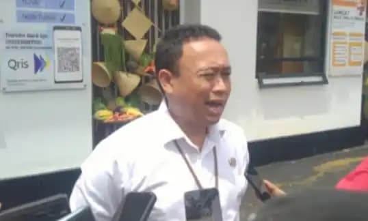 Kepala Bapenda Jawa Barat Asep Supriatna